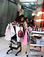 ���C�N����